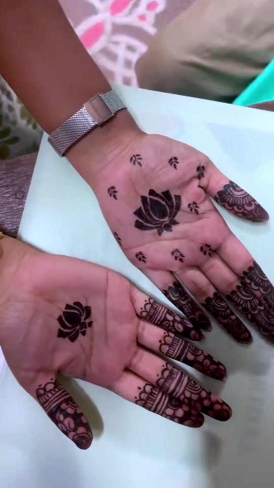 @✨👀 REVA'S HENNA EMPIRE✨