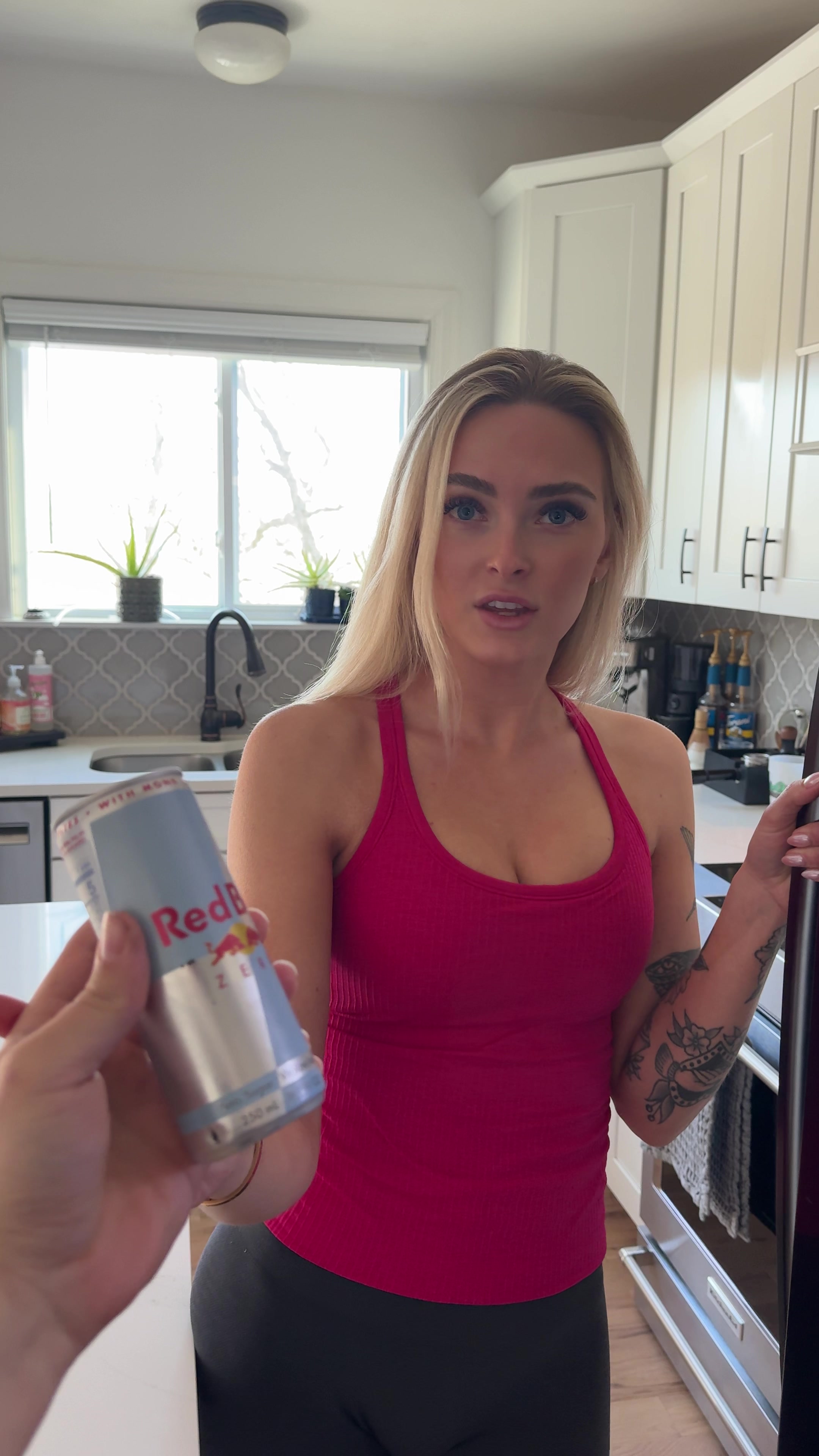@itskellicarter