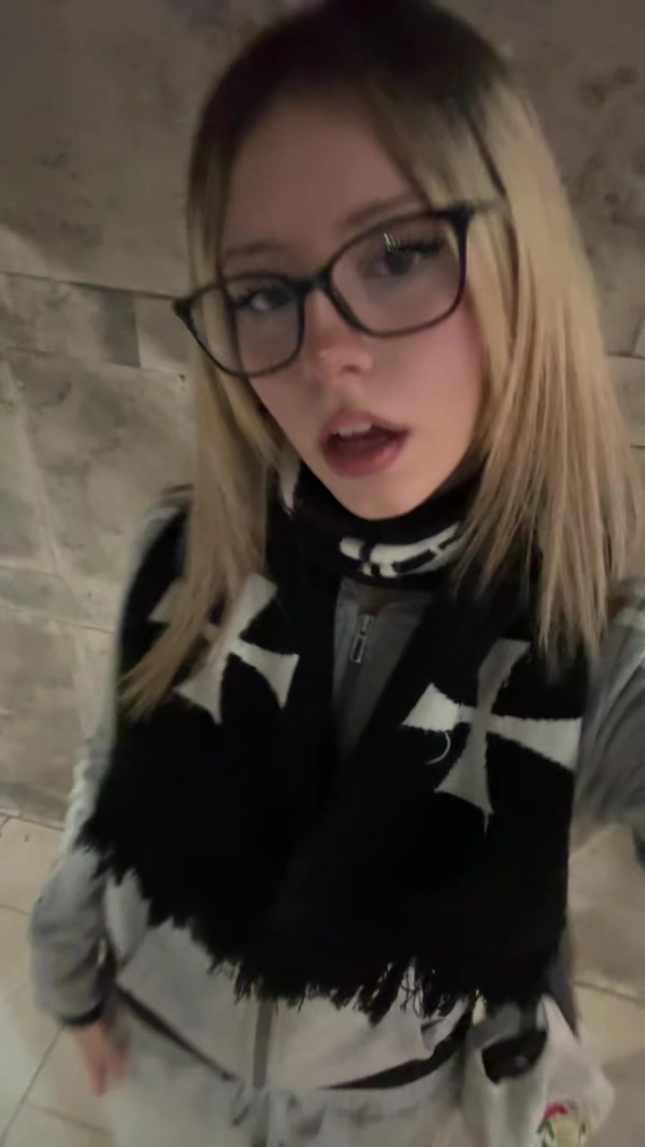 @aixxxa