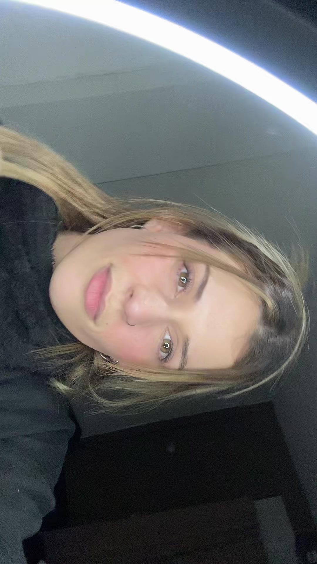 @TATI🔮