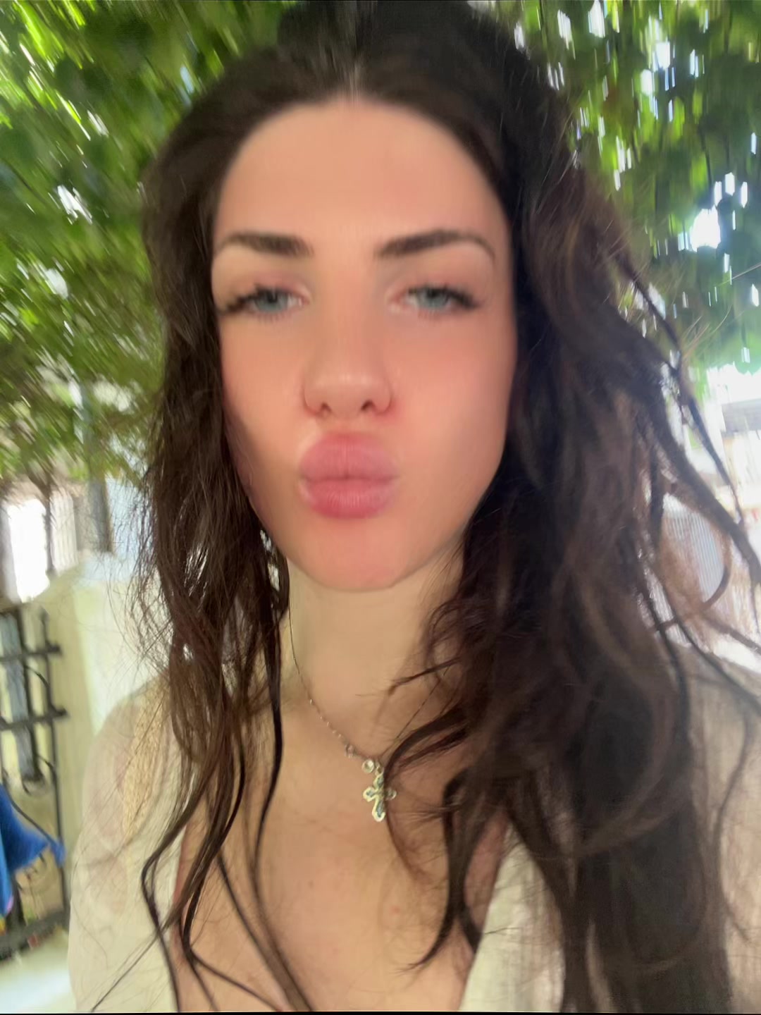 @theladydea