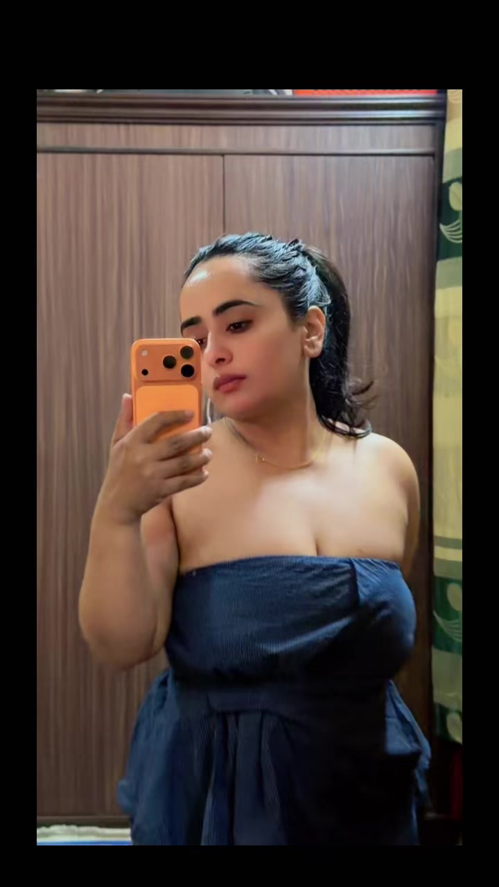 @🔥Sushmita Koirala🔥