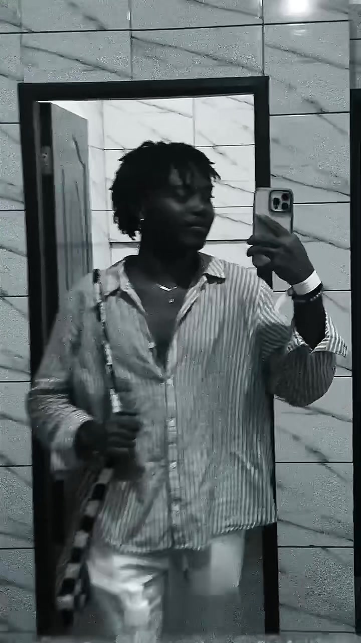 @️khristoph🧟♂️