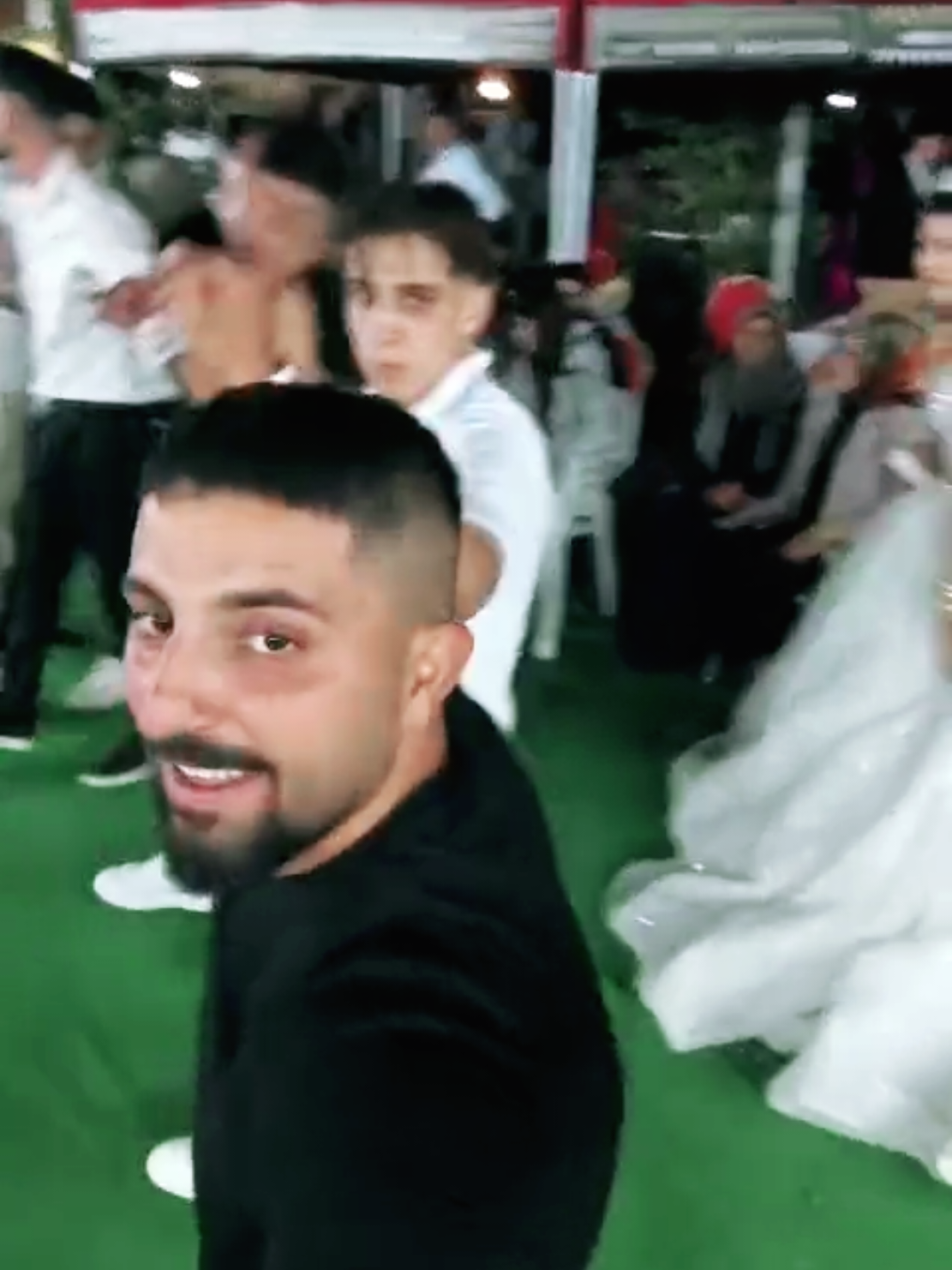 @Ahmet Akay