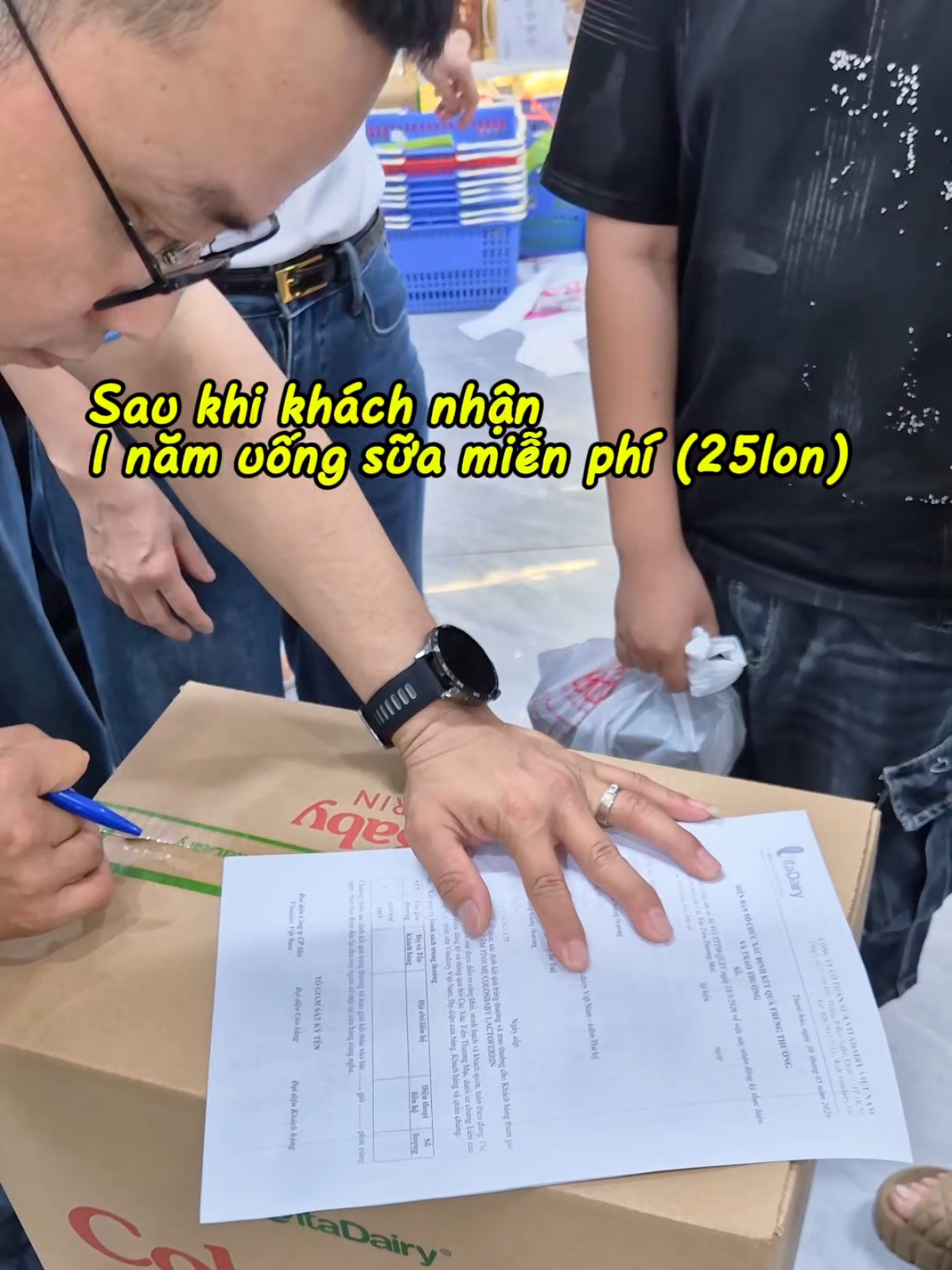 @Shop B&eacute; Tuệ