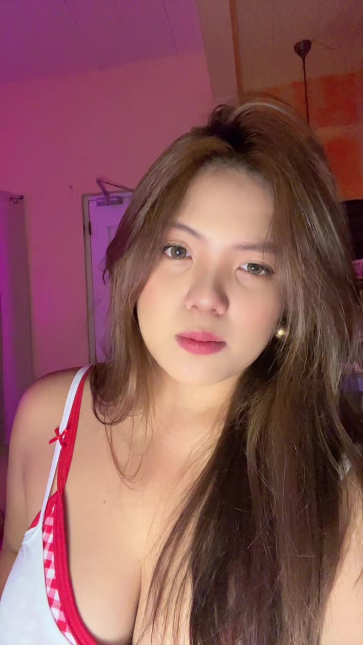 @babygurl_rawrr