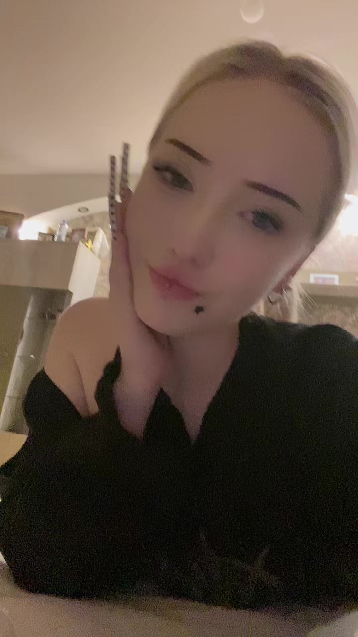 @сквиртоняха пузо
