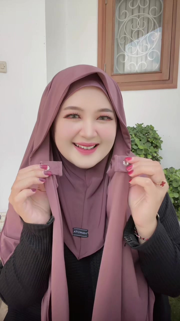 @MahkotaHijabStore