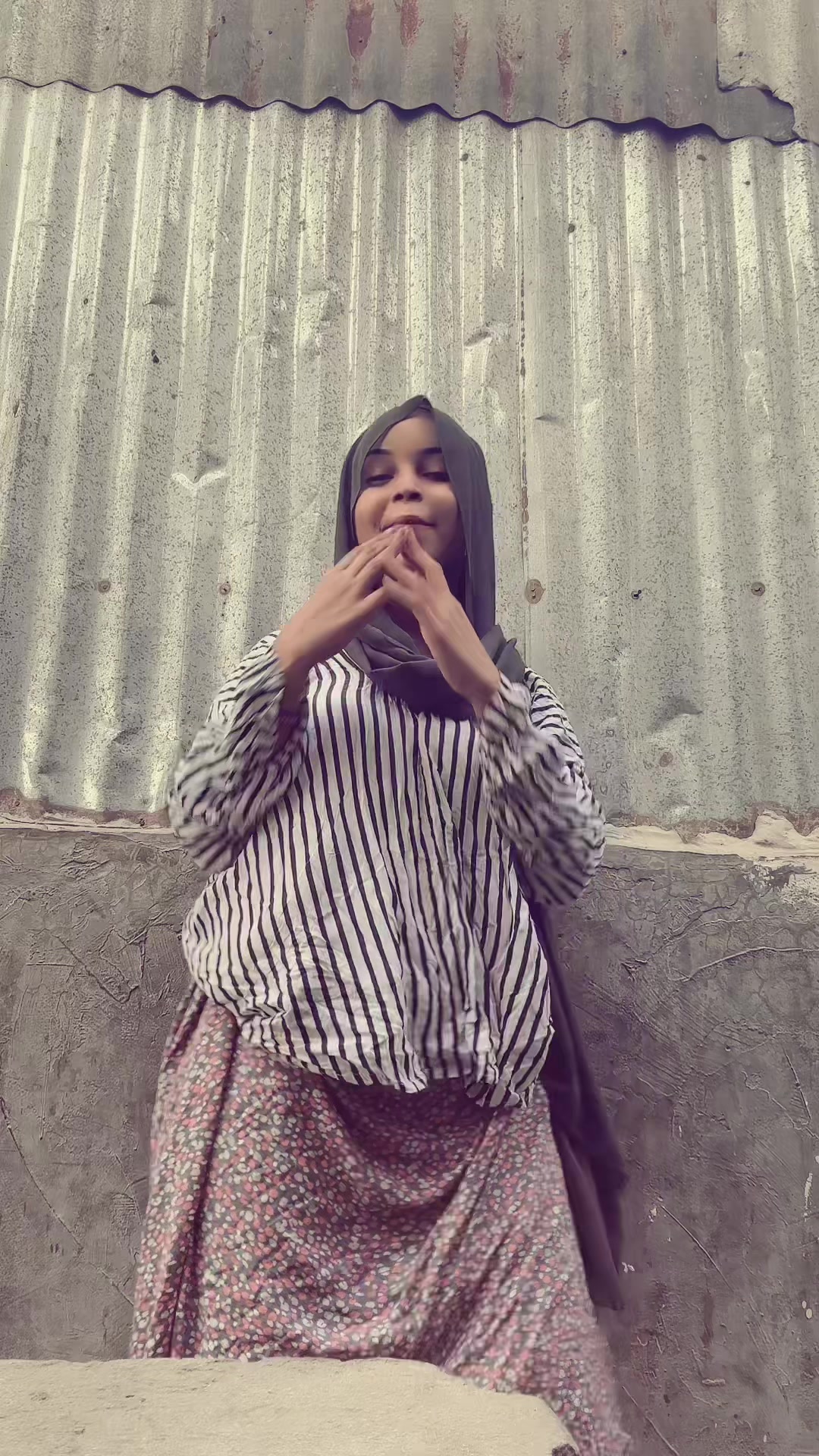 @• 🐍 •
