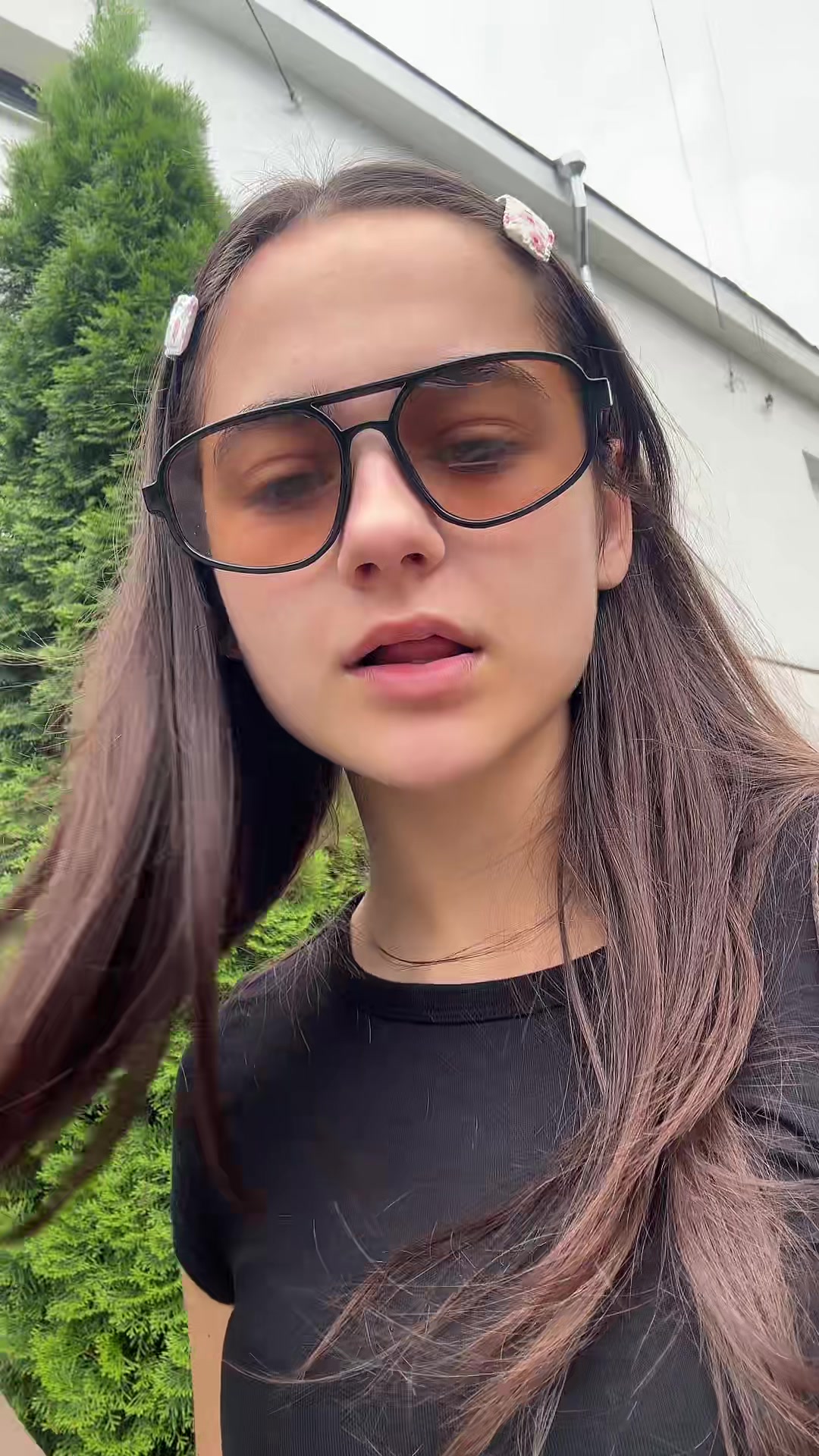 @hi