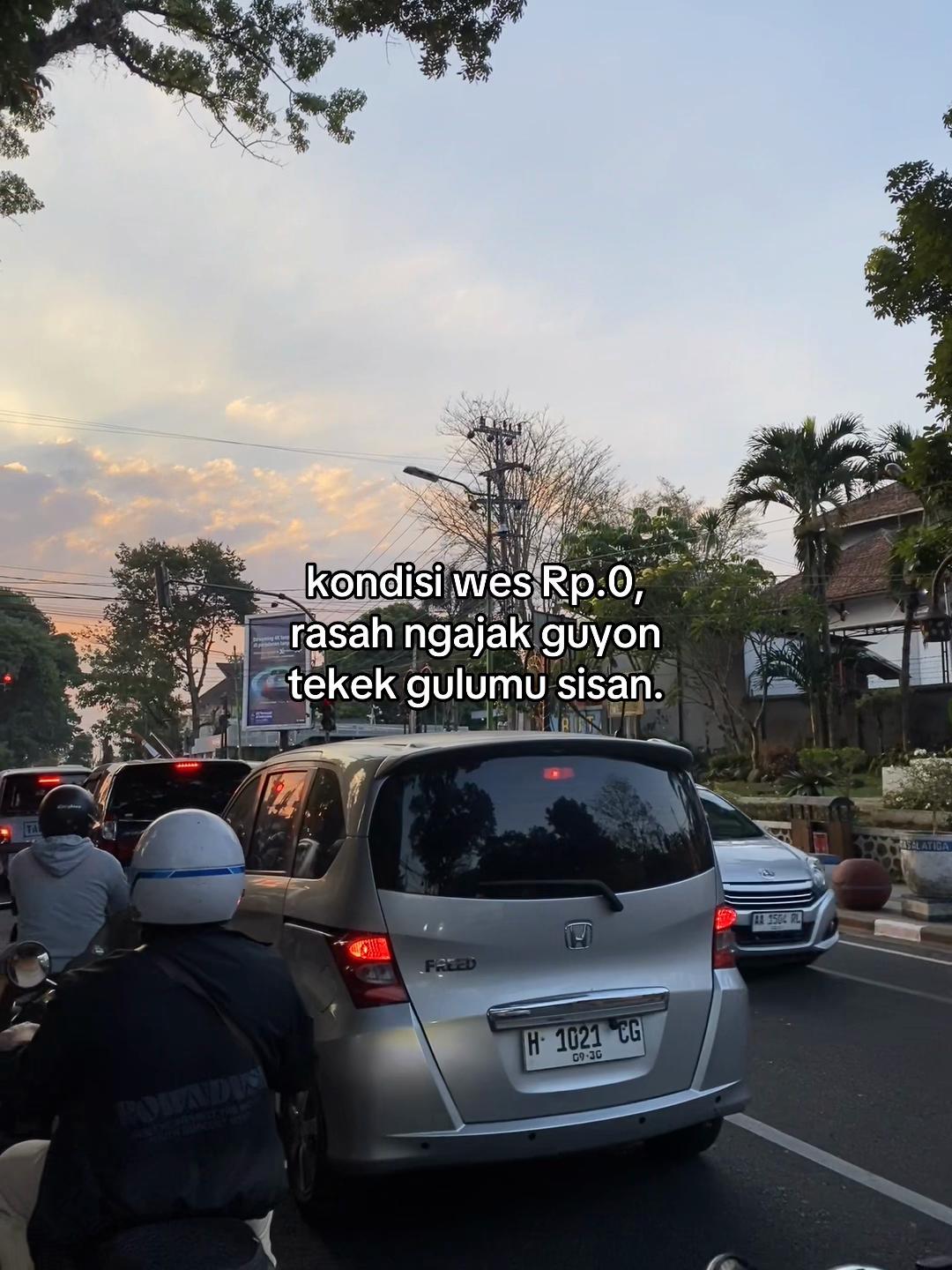 @𝙎𝙀𝙈𝙍𝘼𝙒𝙐𝙏✰