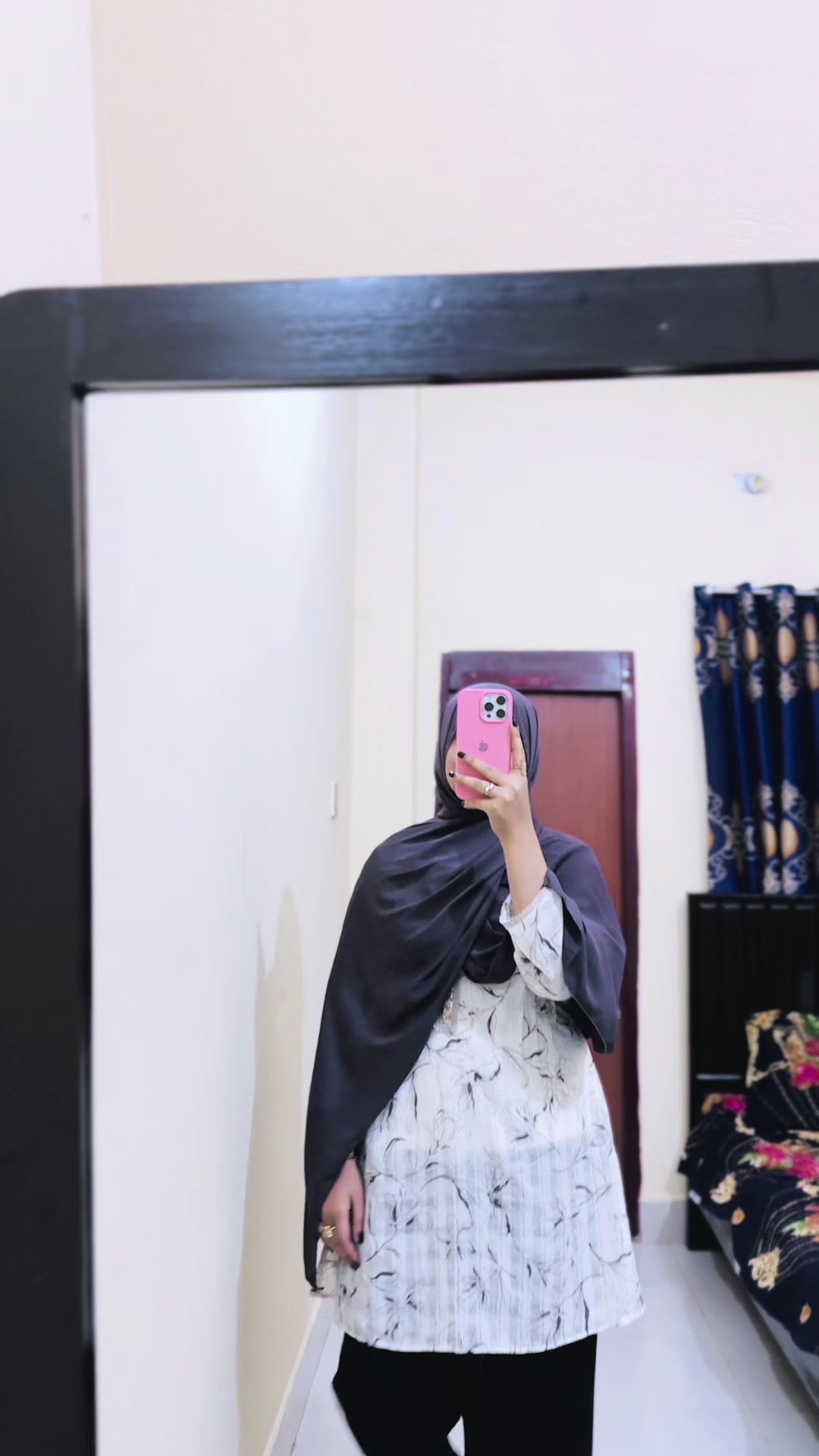 @𝑻𝑨𝑴𝑨𝑵𝑵𝑨 ♡🦢🌷