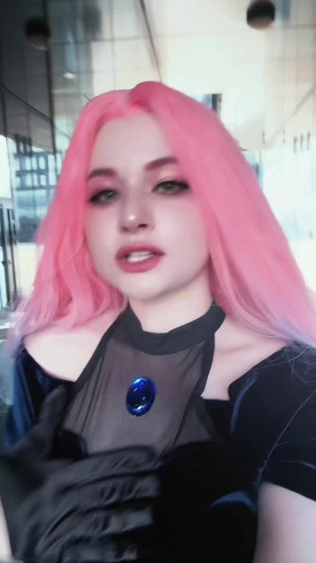 @юна иногда косплеит.