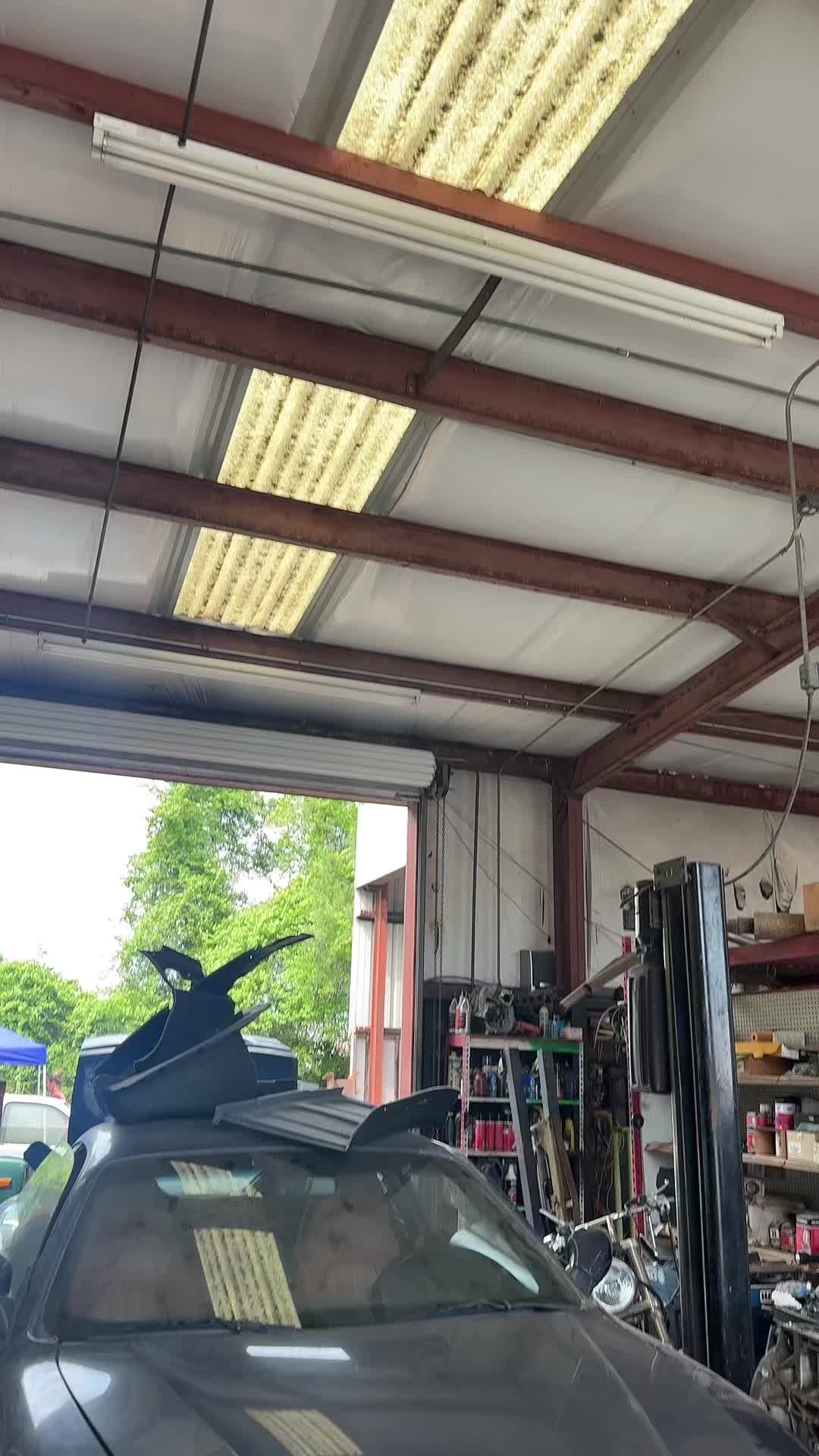 @LewisGarage
