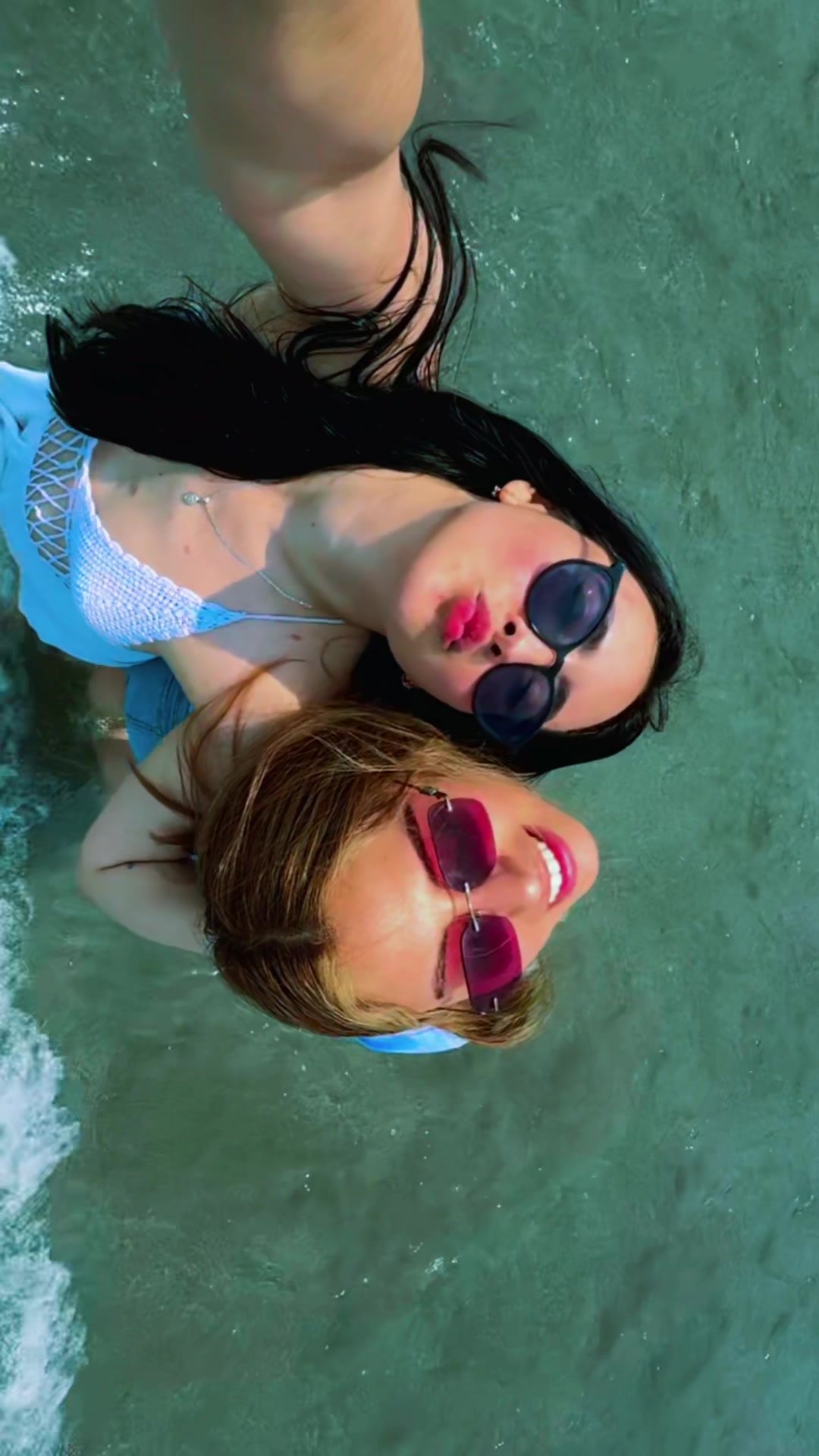 @Isa 🦋