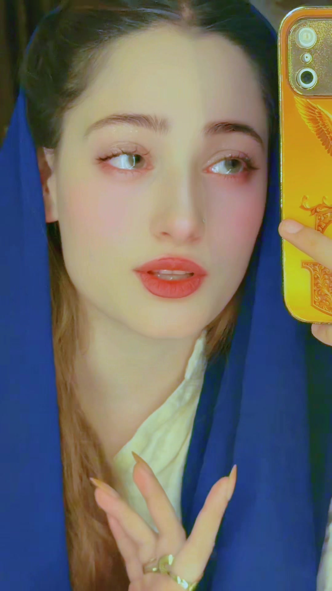 @🦋Ghezal Nazari4. 👑