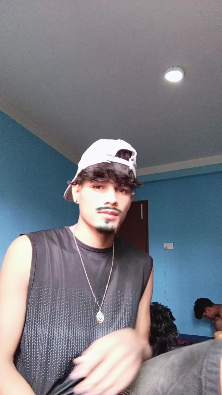 @&Atilde;l &eacute;x bisty