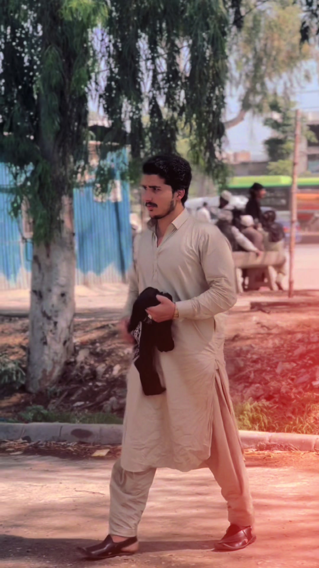 @👑☠︎︎بنیامین چاکرہ1☠︎︎👑