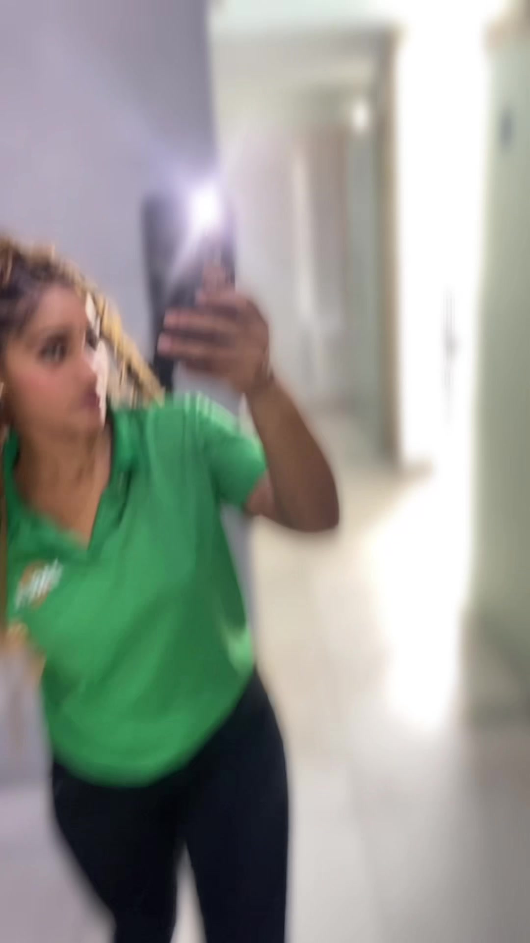 @&ldquo;La Reyna &ldquo;