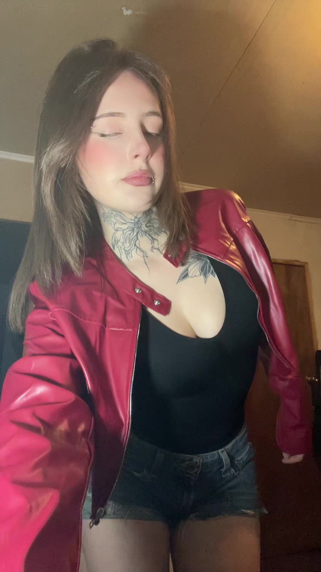 @cataaaescuti