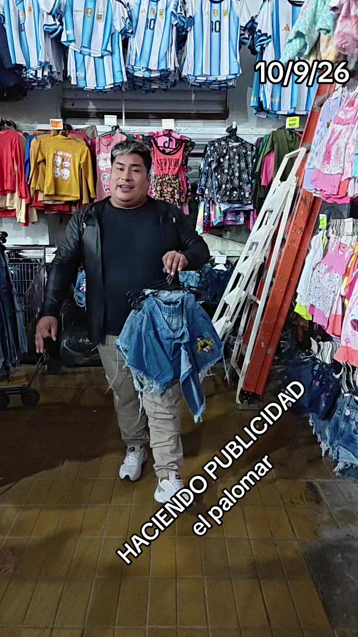 @LA FERIAA DE LA ROPA