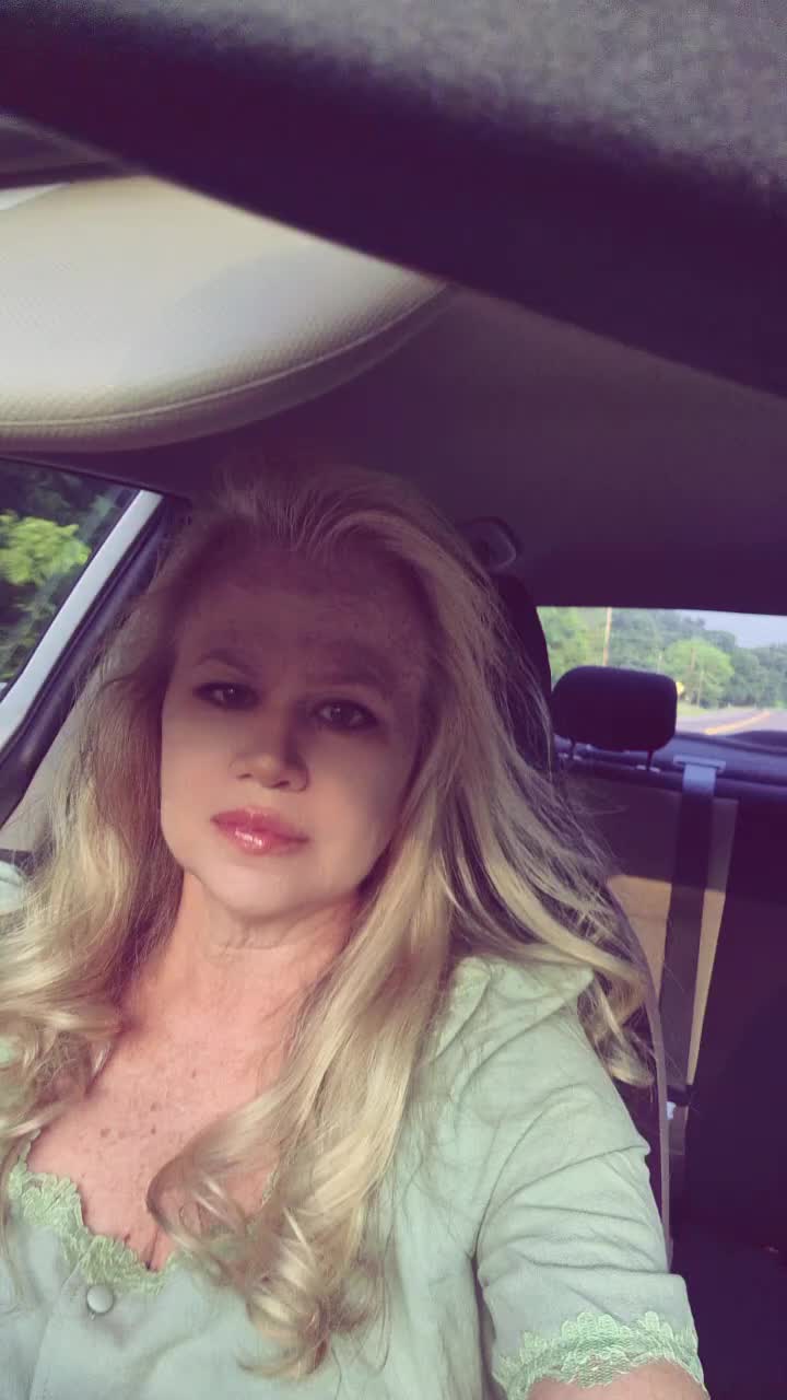 @✨️Sheri✨️🌻🦈