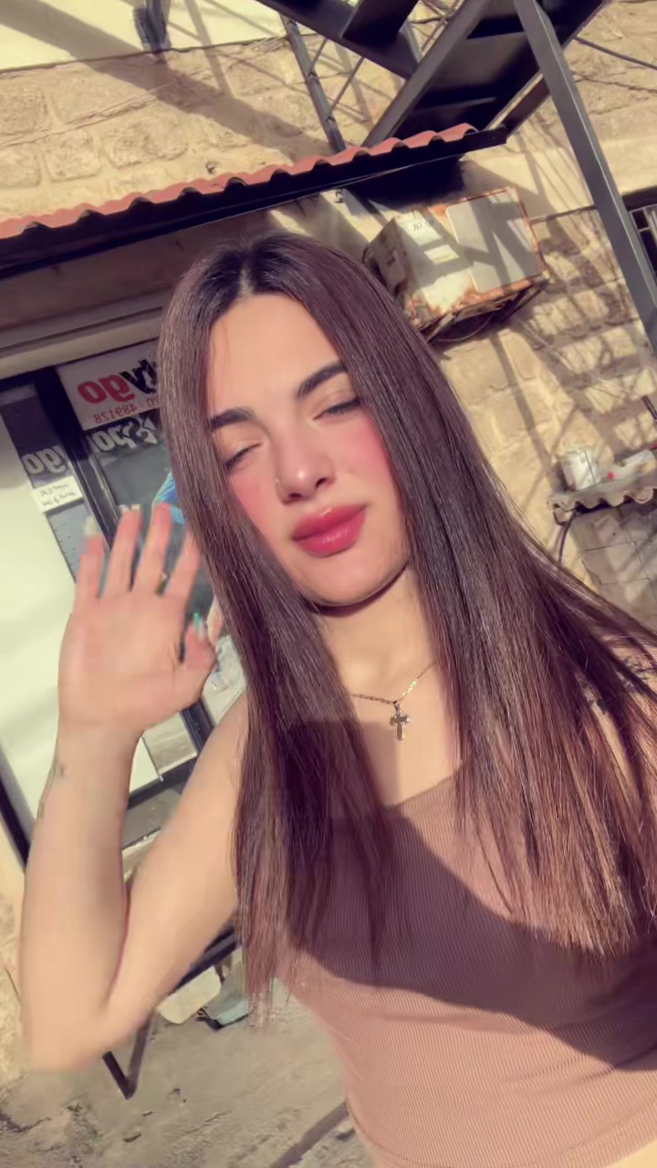 @merryboulos