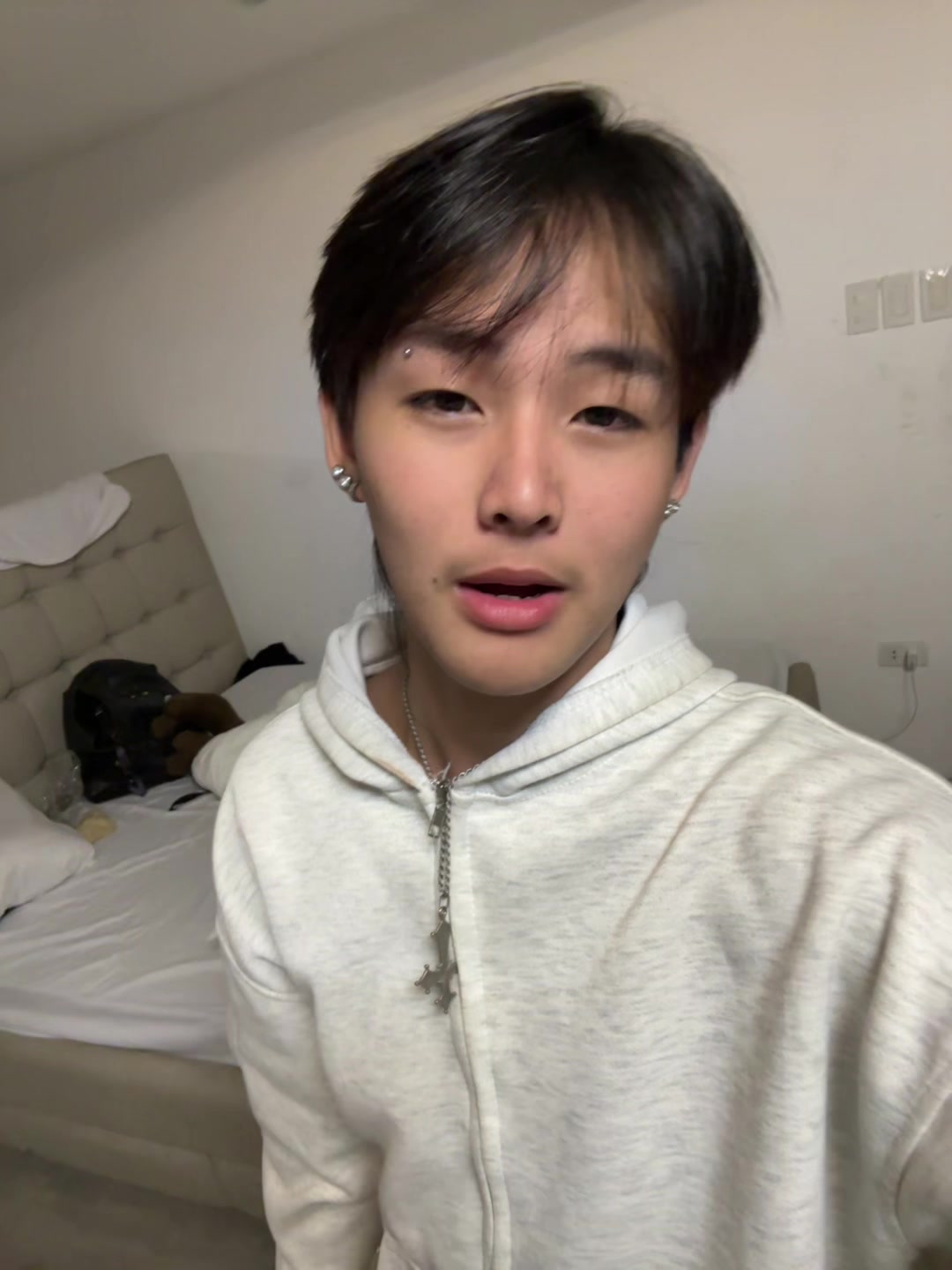 @yoshi