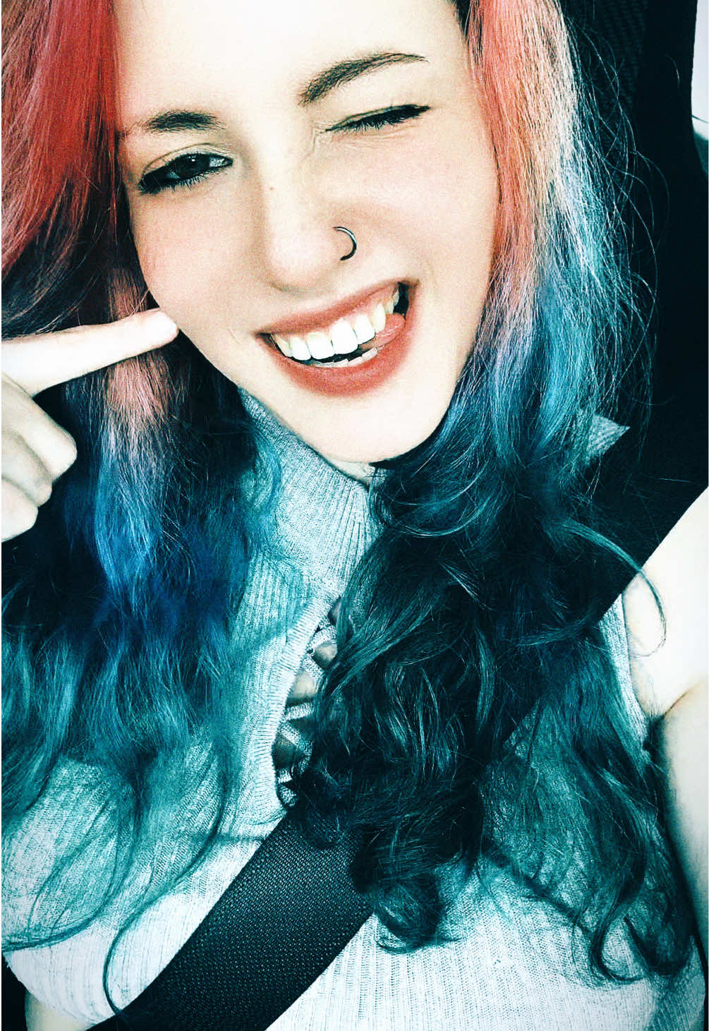 @theycallmeskins