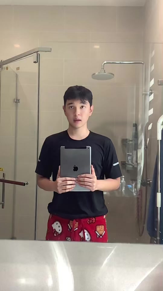 @Nam Ipad Kid 📱