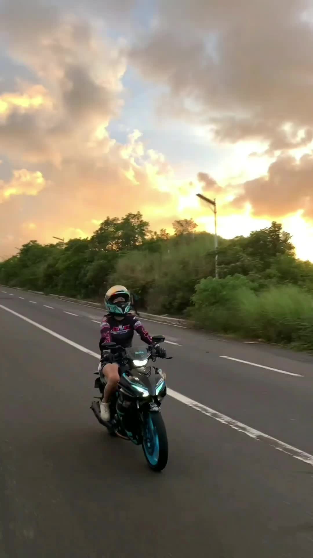 @Akira Moto