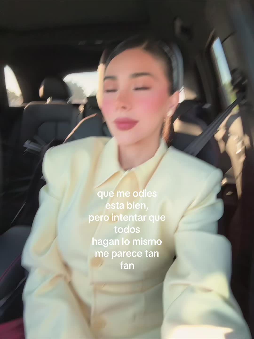 @Melanie Bustamante⭐️