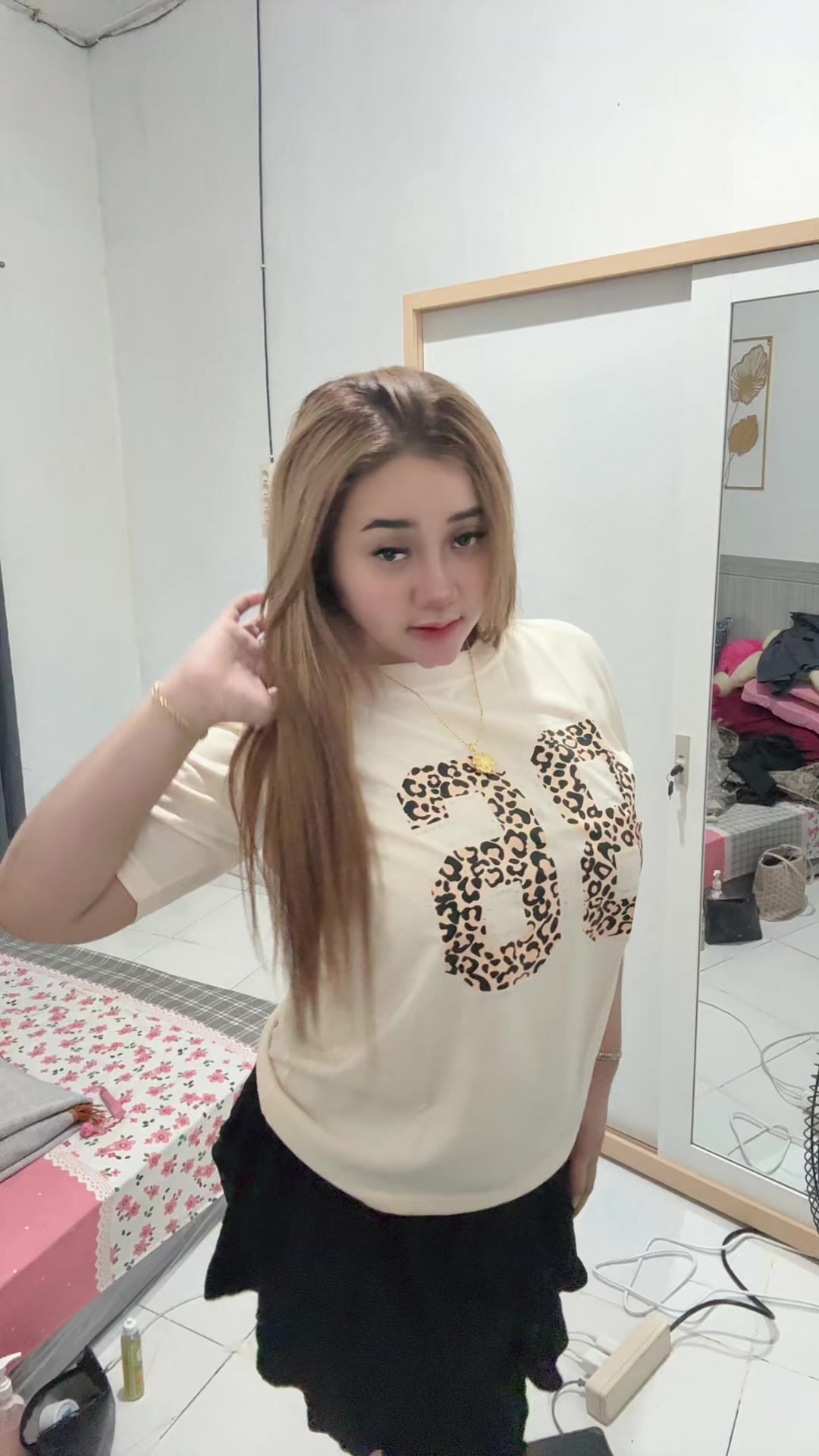 @inisintottyy