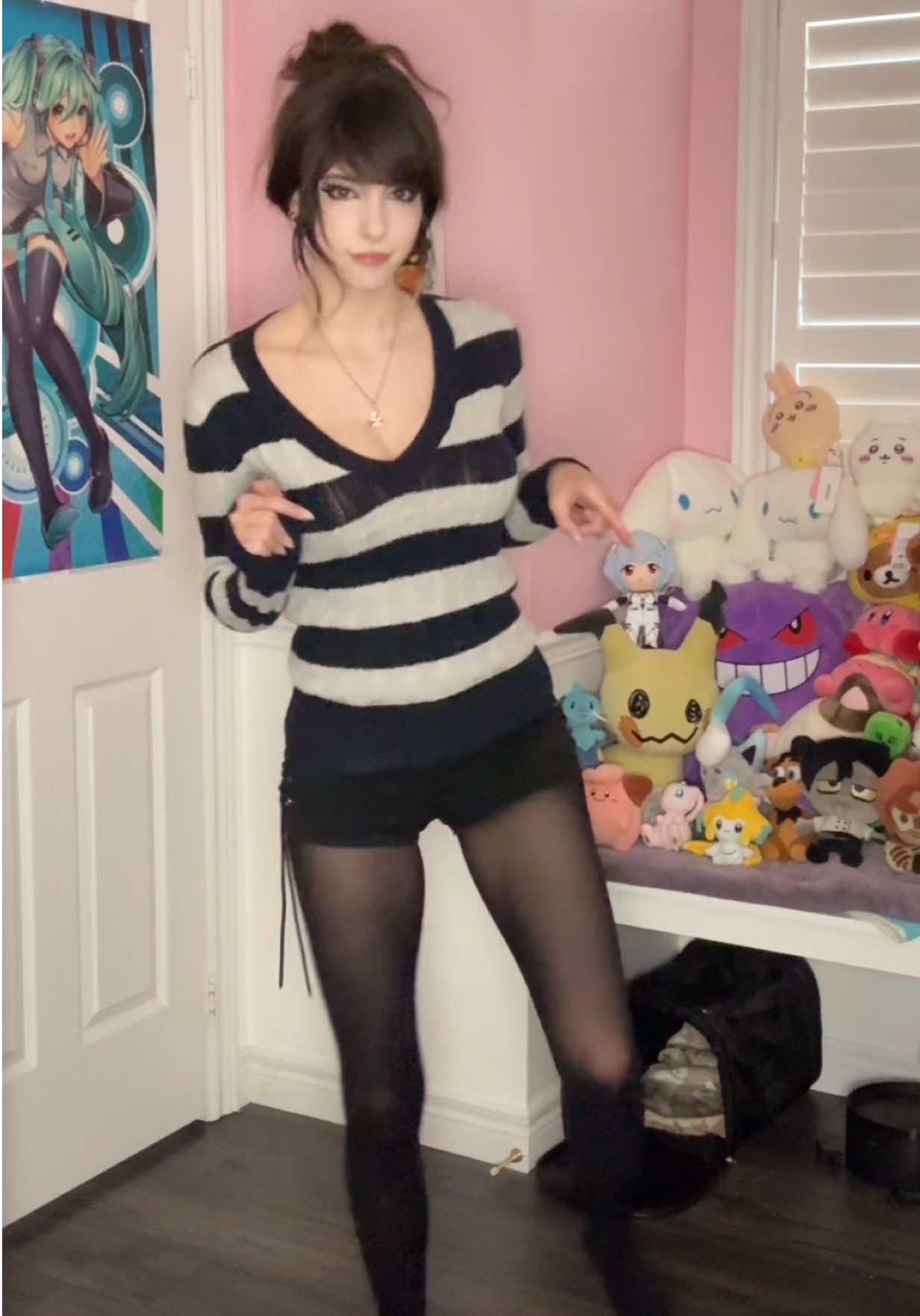 @twitch.tv/emikinya