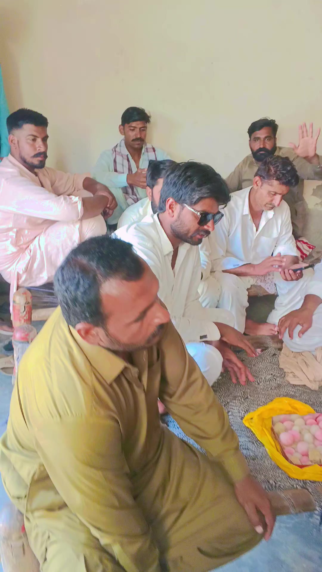 @Naveed DoGar 🦁