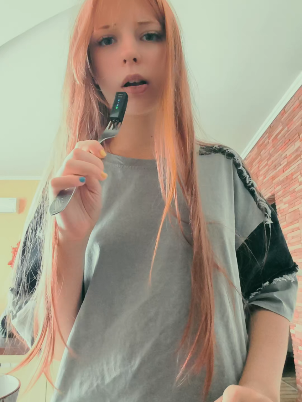 @китикис
