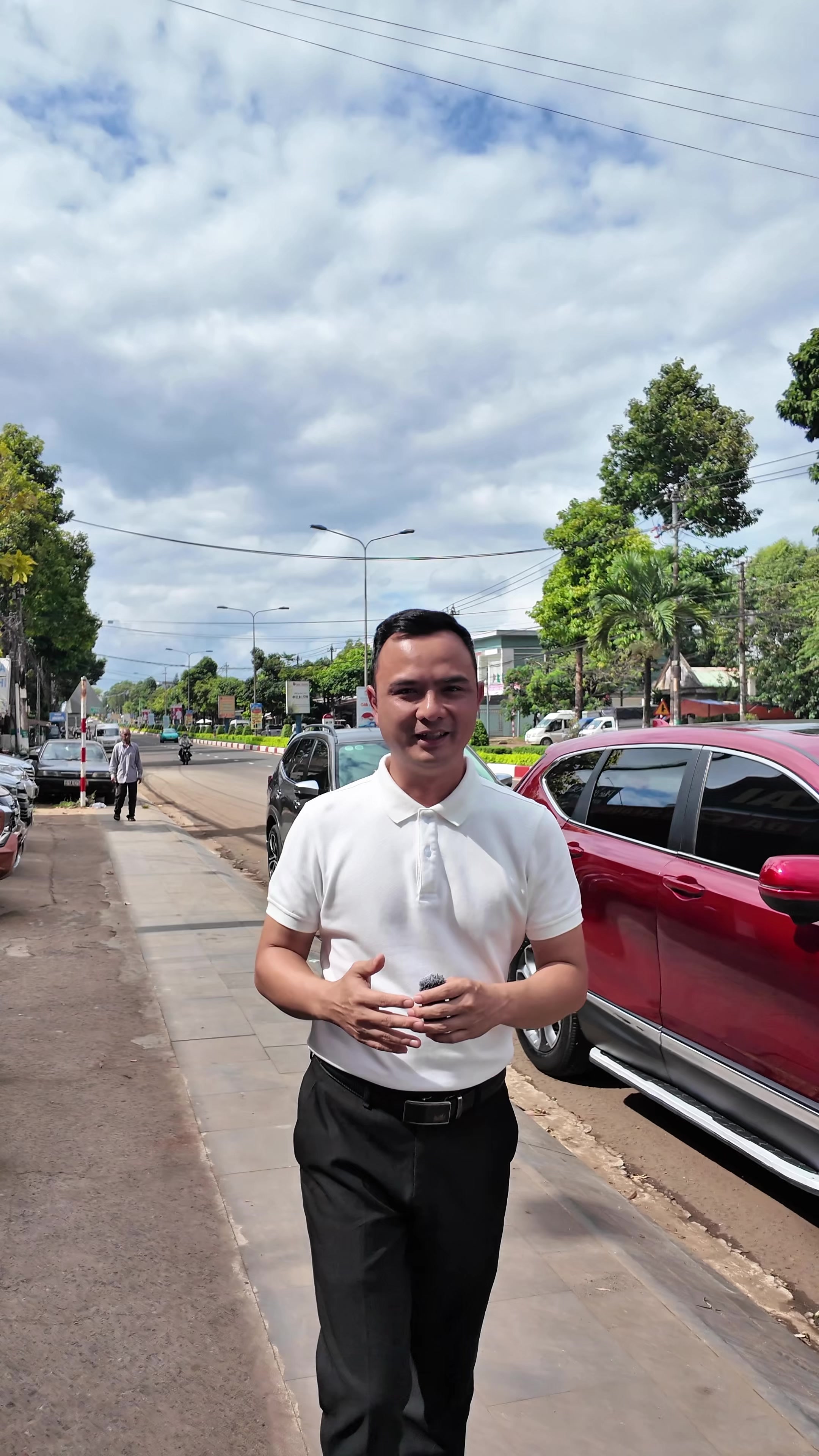 @CƯỜNG SIÊU THỊ ÔTÔ GIALAI