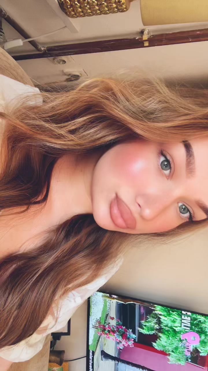 @Vanja🎀