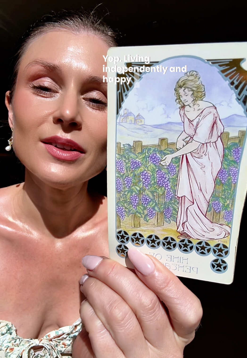 @Rosequartz Tarot (Official)