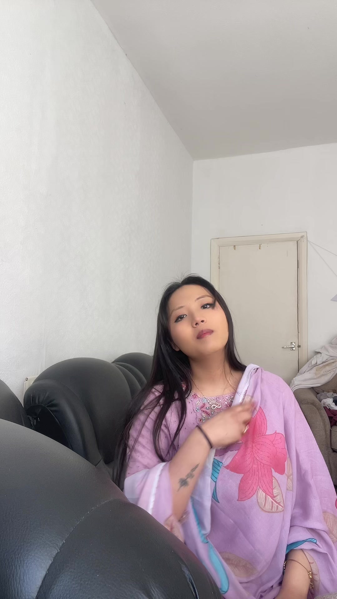 @Sneha Khadka🇳🇵🇬🇧