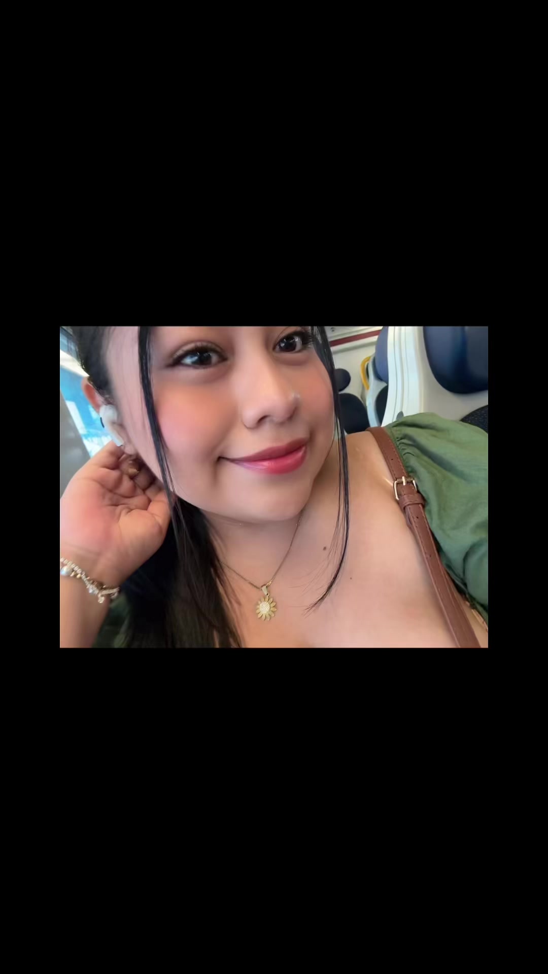 @Hilda🖤🌻
