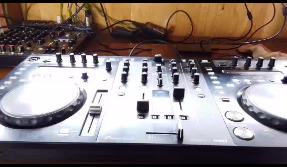 @DJ KAMASKO