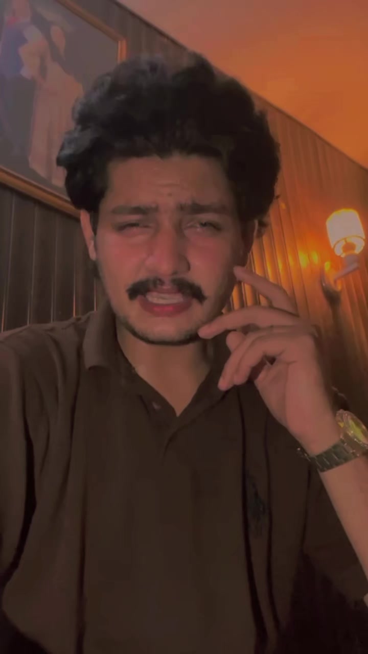 @Listen Zeeshan 🎙️