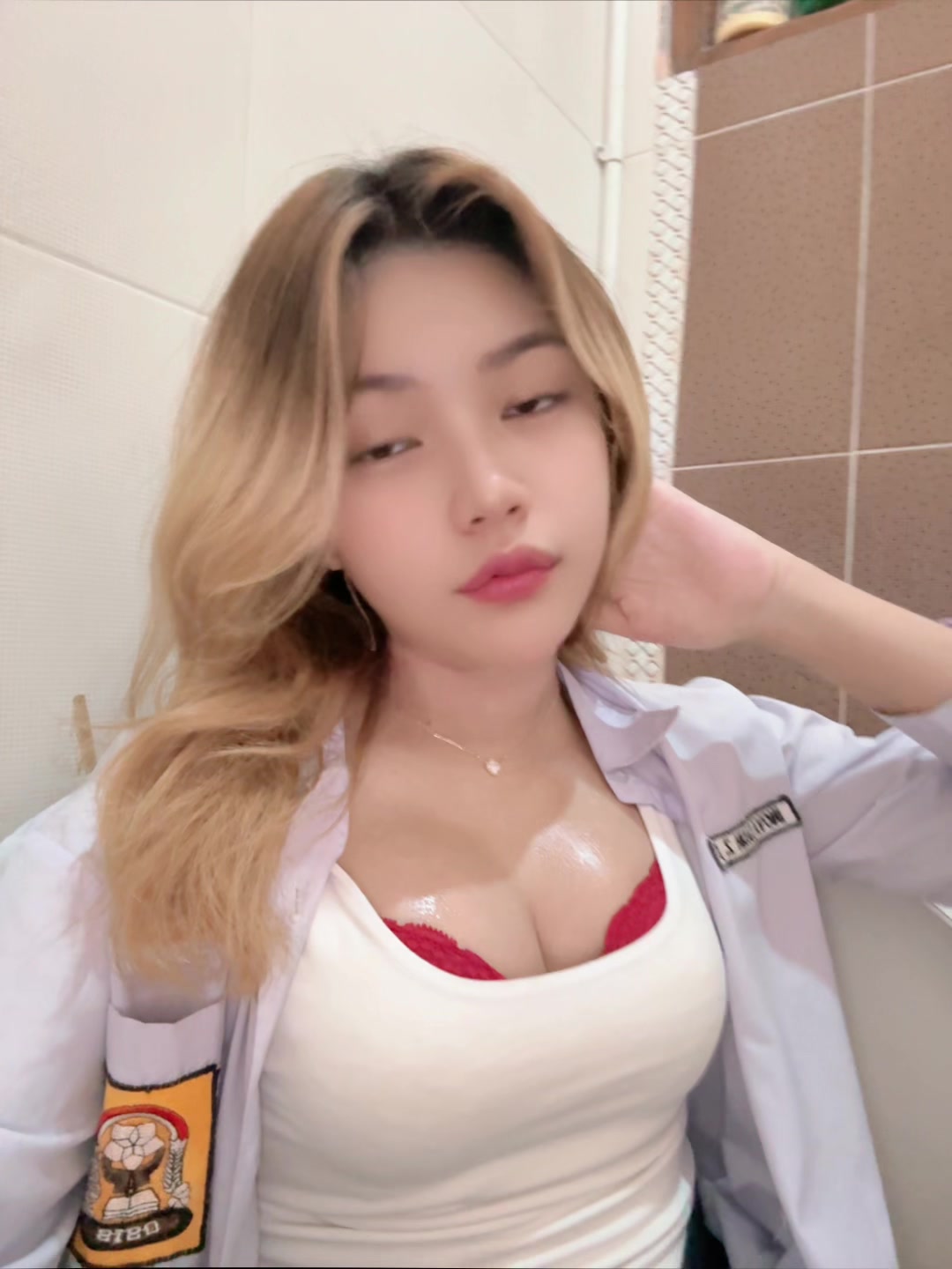 @user85437746199