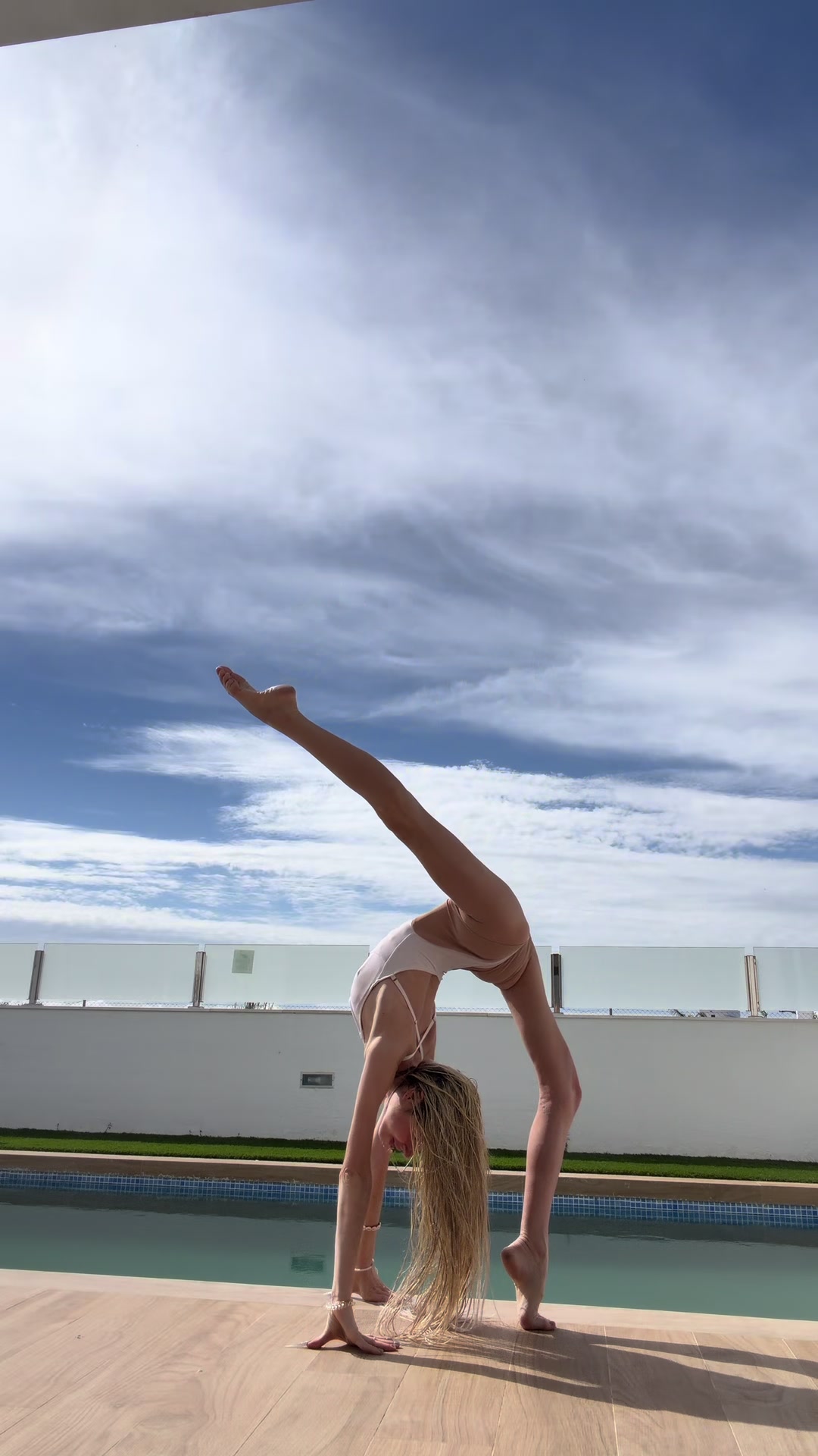 @oxrik