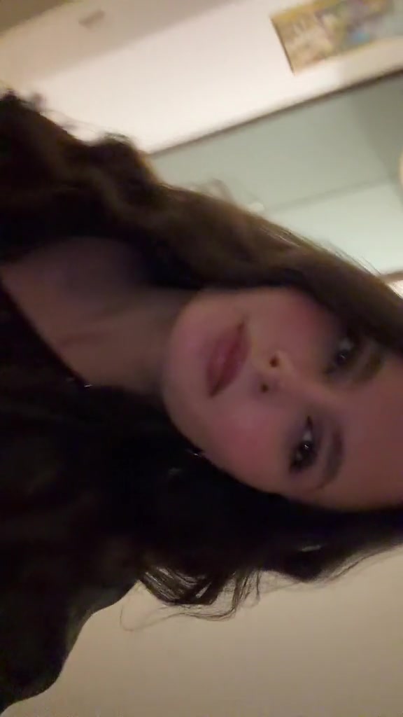 @itsprobablysaraa