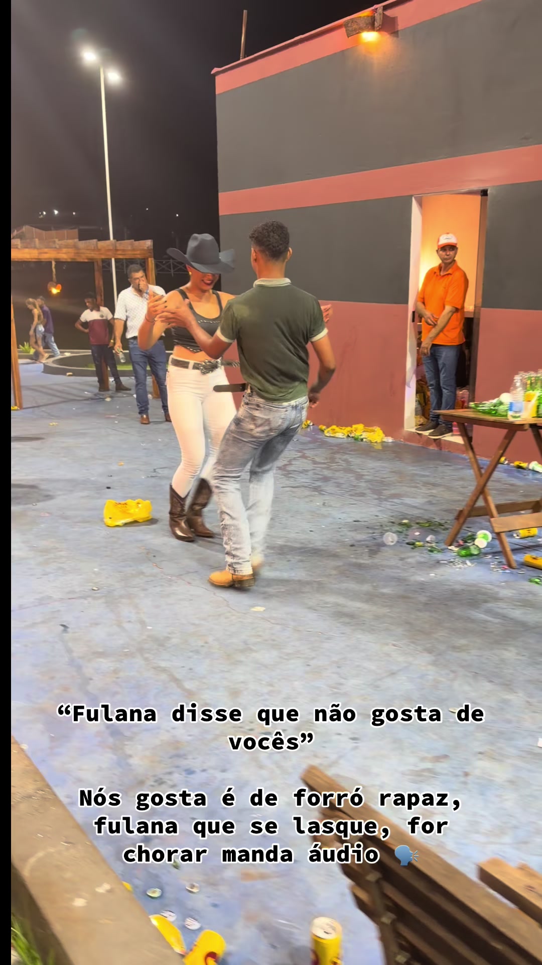 @Layanne Forrozeira