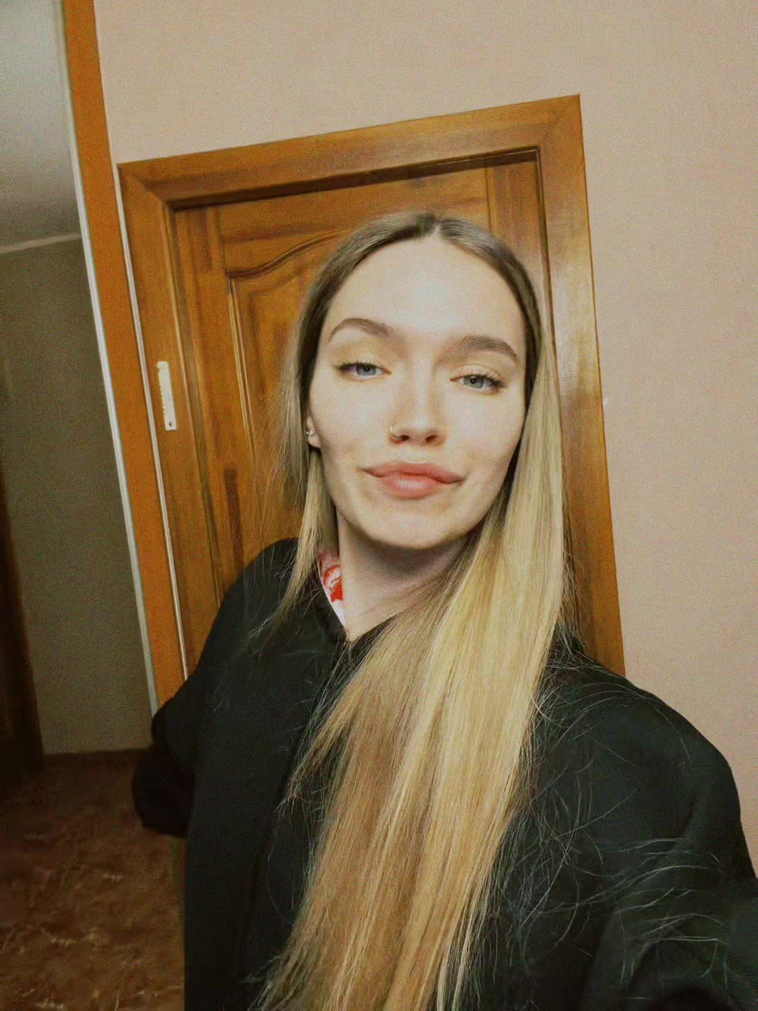 @аминка 🩷