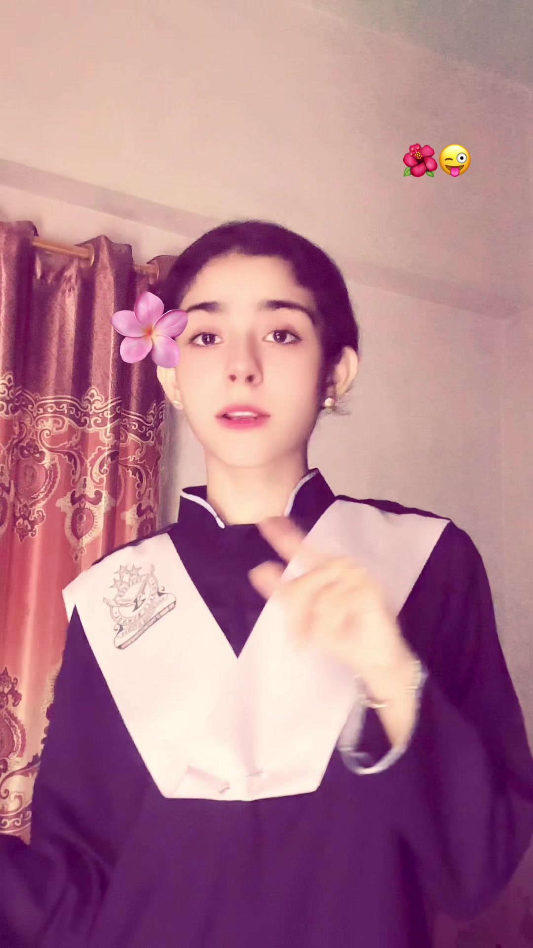@BAHLU🧸♥️👀