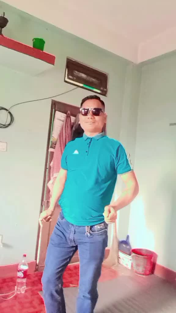 @निराजन थापा मगर